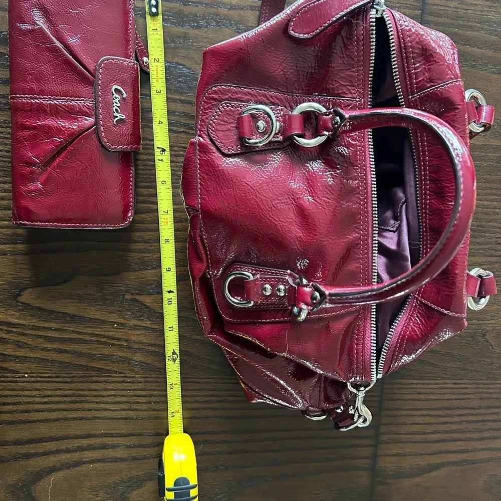 Coach patent leather bag + wallet - Picture 6 of 13